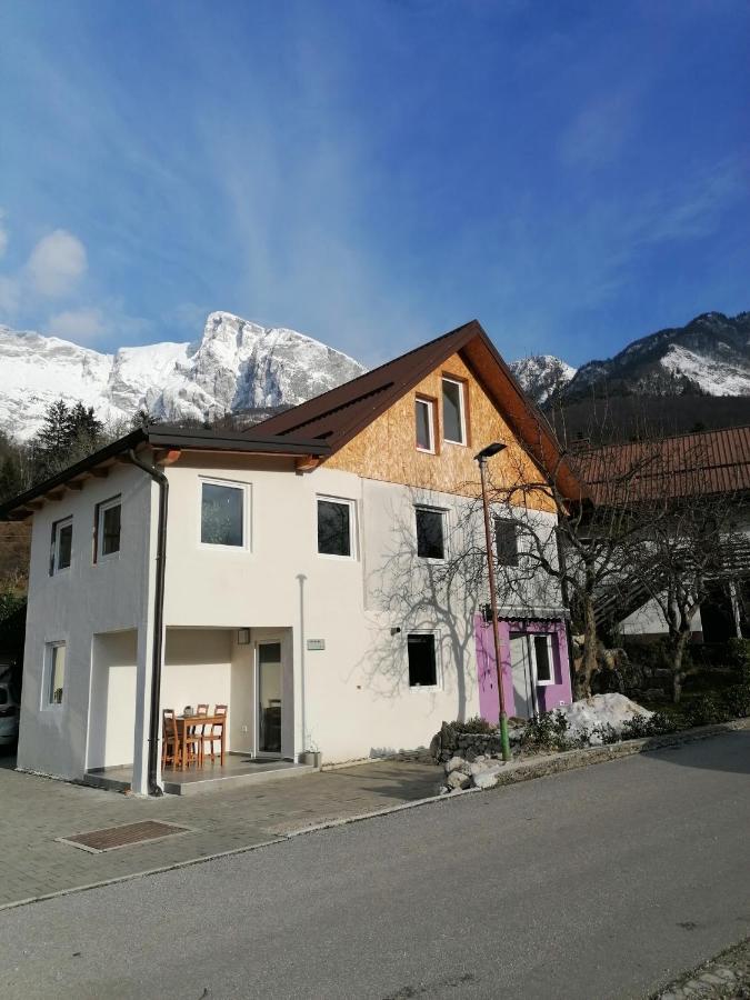 Apartma Pr Urarj Kobarid Exterior foto